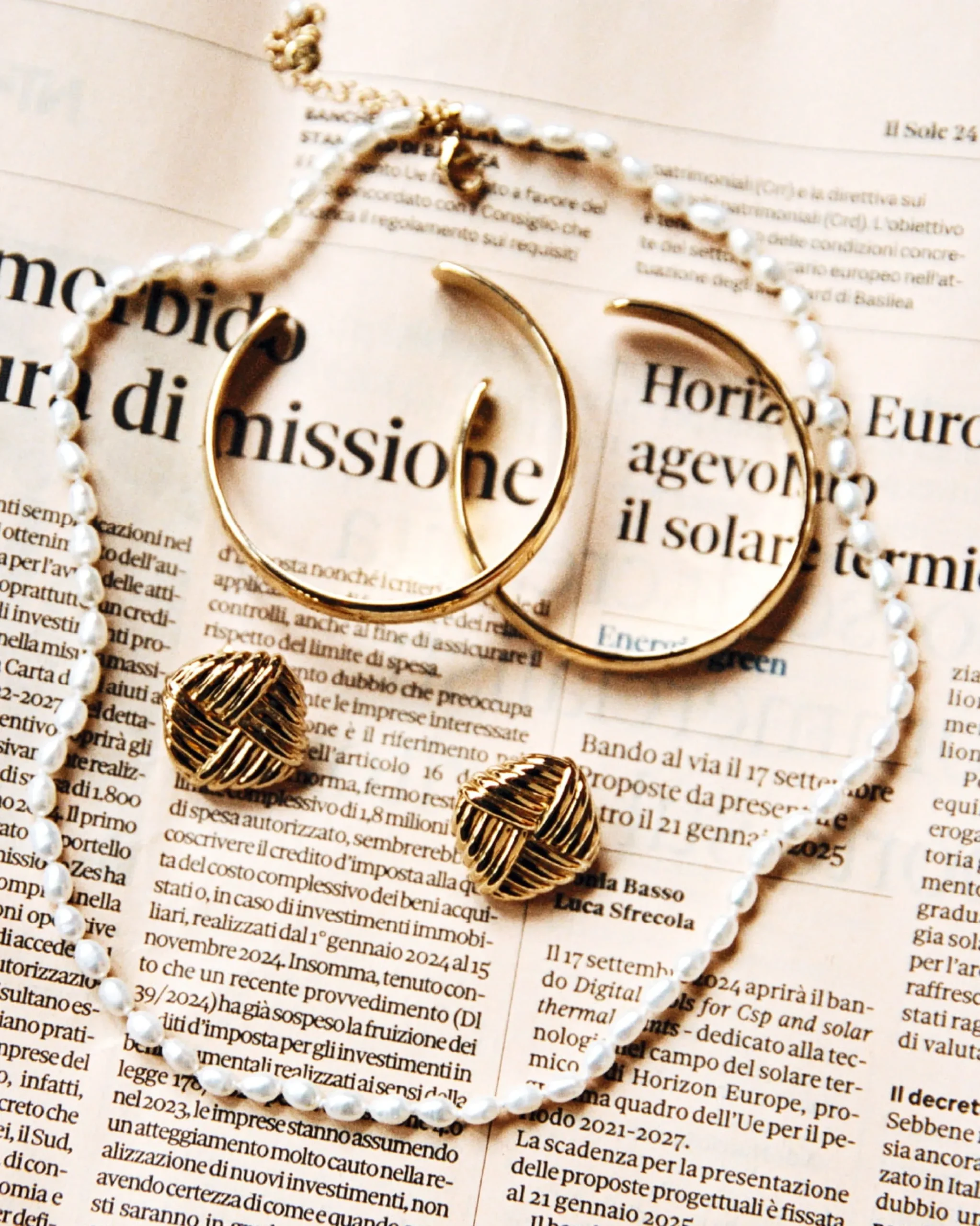 catania_necklace_4.webp BRUNA The Label Catania Necklace^ Perlen | Statement