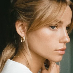BRUNA The Label Lacona Hoops^ Ohrringe Mit Anhänger