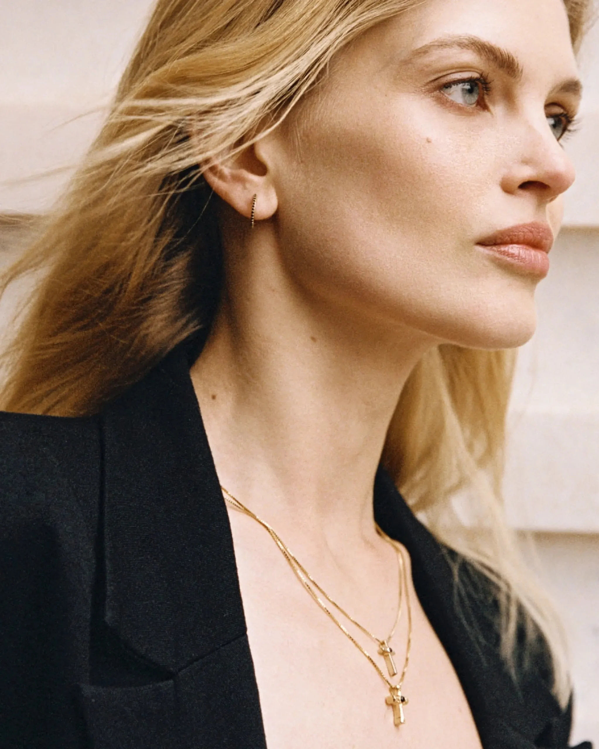 lumire_onyx_hoops_5.webp BRUNA The Label Lumière Onyx Hoops^ Creolen