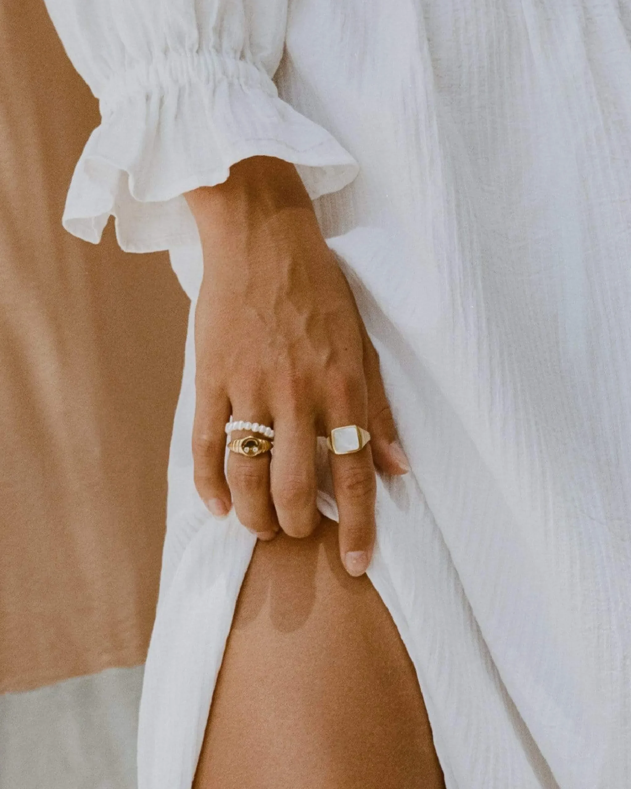 menton_ring_6.webp BRUNA The Label Menton Ring^ Siegel | Edelsteine