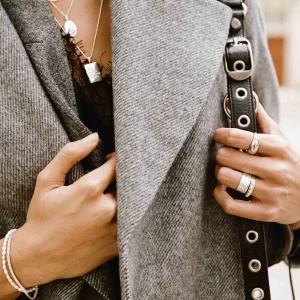 BRUNA The Label Peony Ring^ Statement