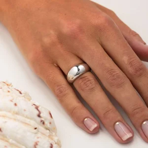 BRUNA The Label Peony Ring^ Statement
