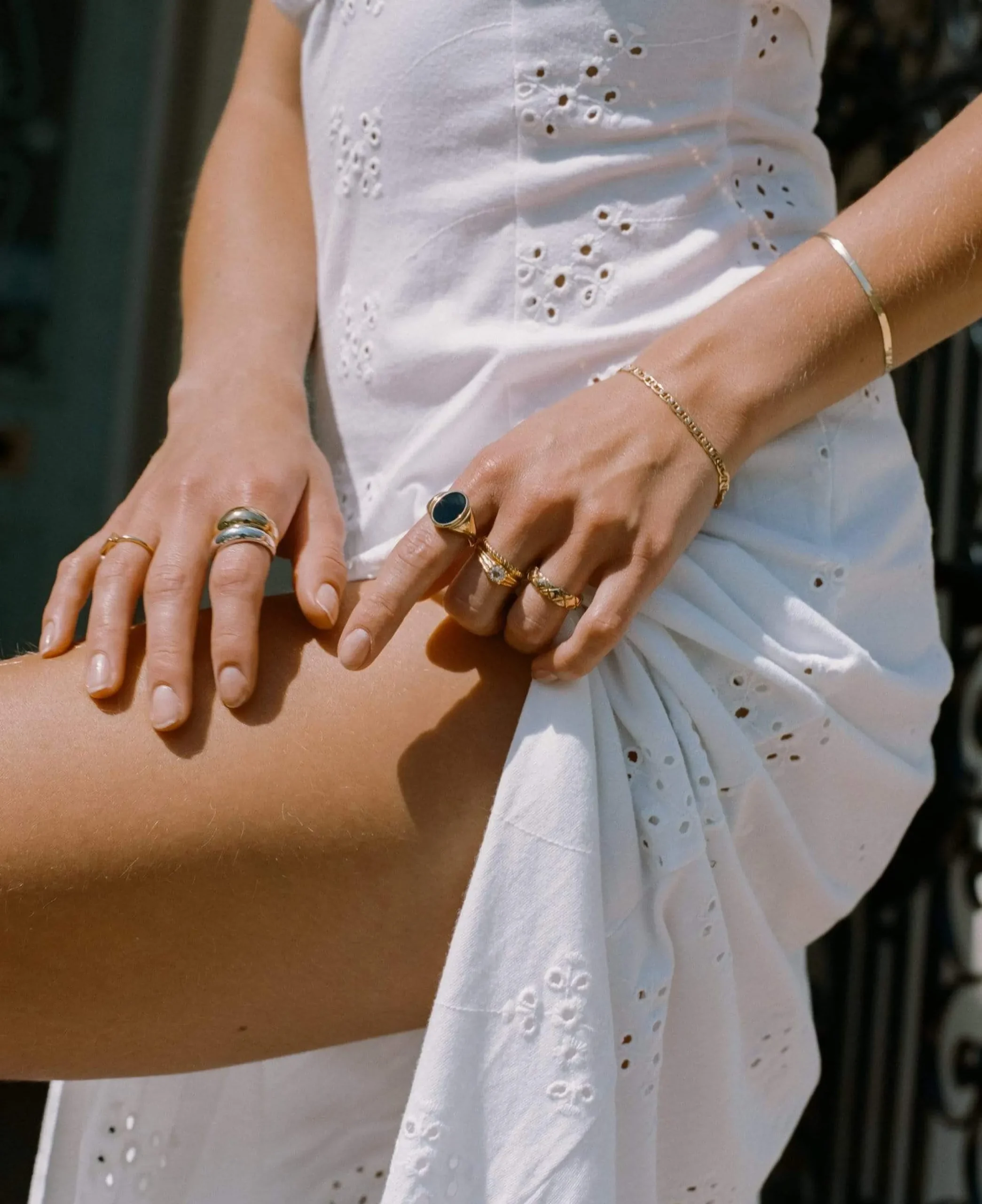 puglia_onyx_ring_4.webp BRUNA The Label Puglia Onyx Ring^ Siegel | Edelsteine