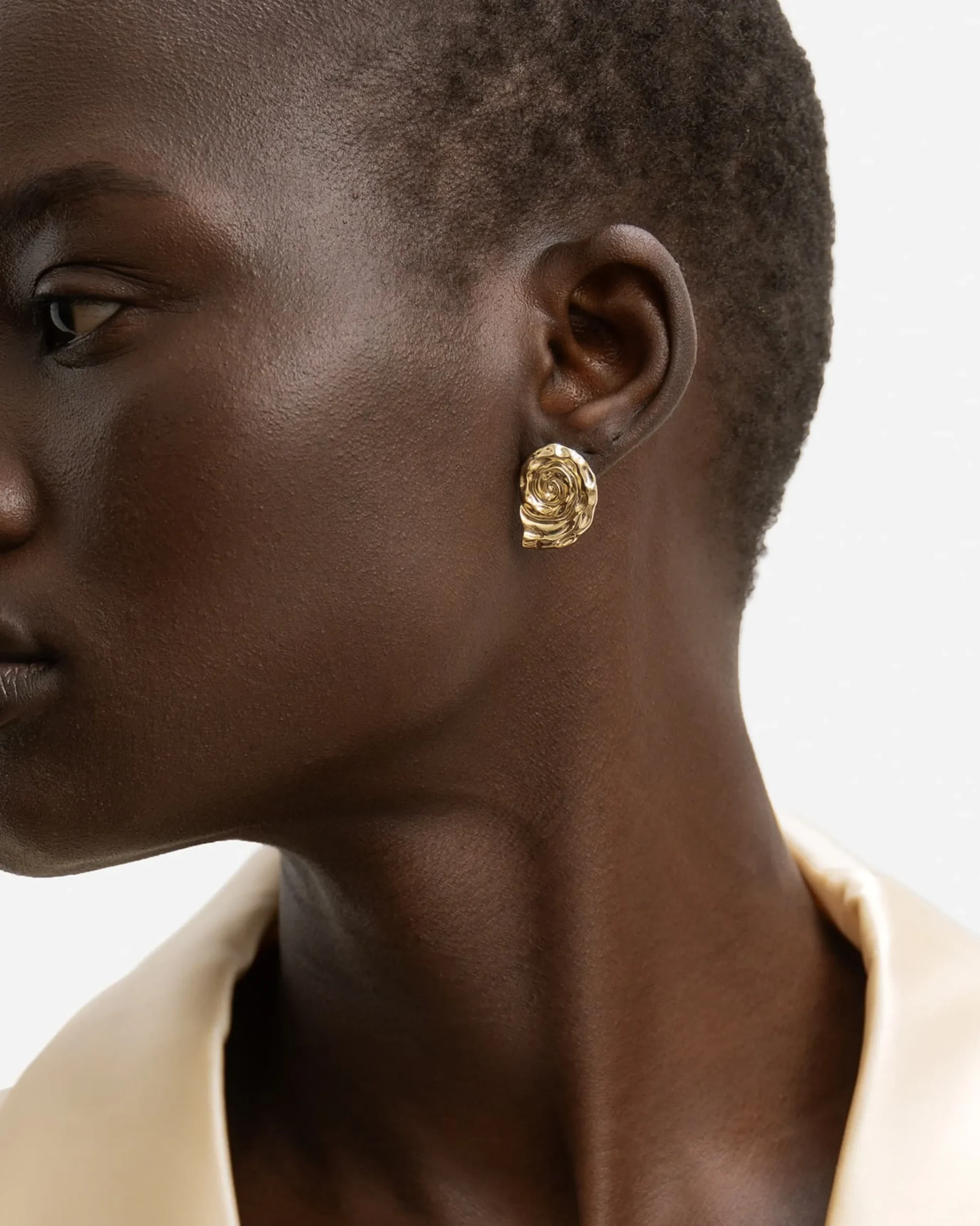 saintmalo_mini_earrings_1.webp BRUNA The Label Saint-Malo Mini Earrings^ Studs