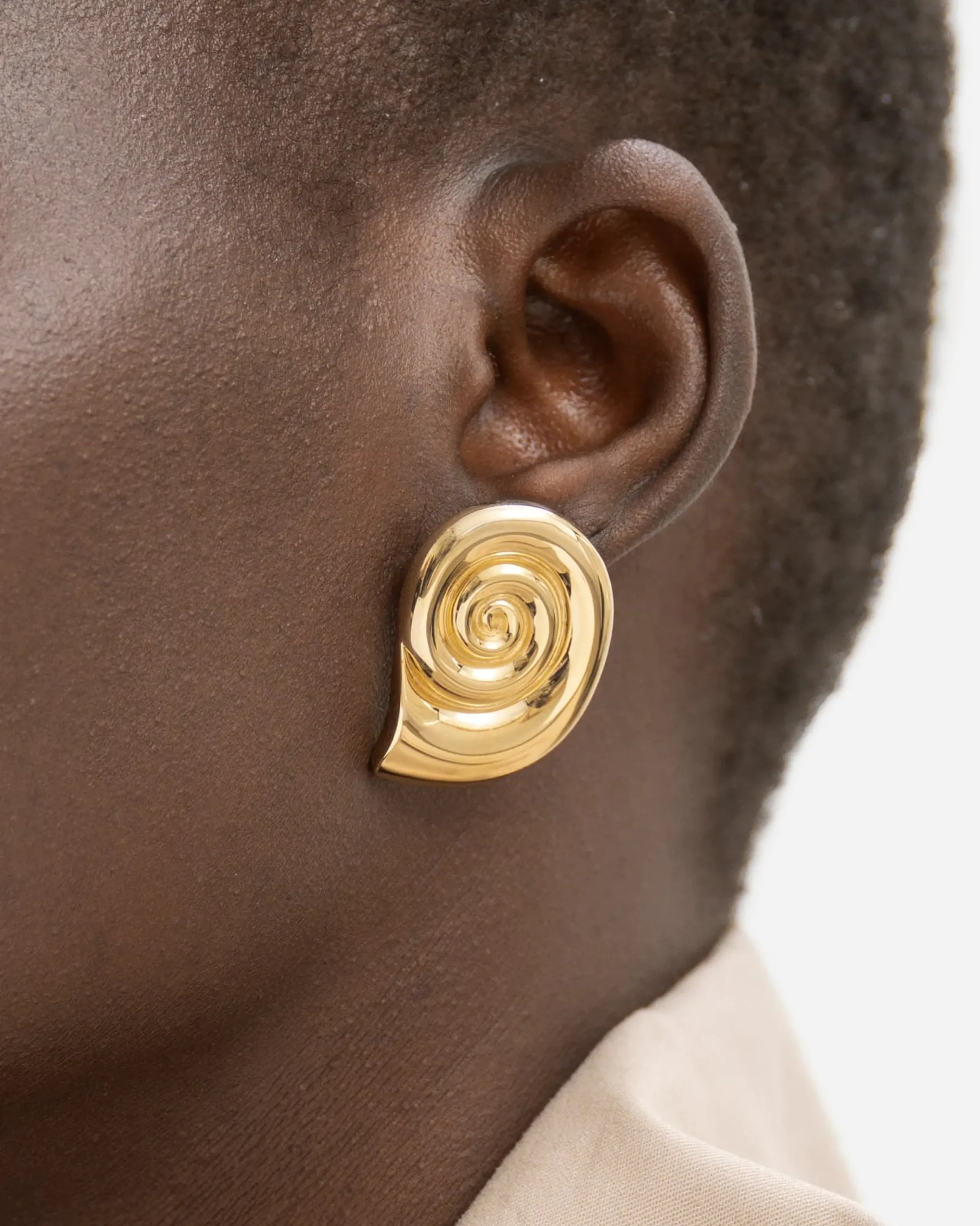 taranto_earrings_3.webp BRUNA The Label Taranto Earrings^ Studs