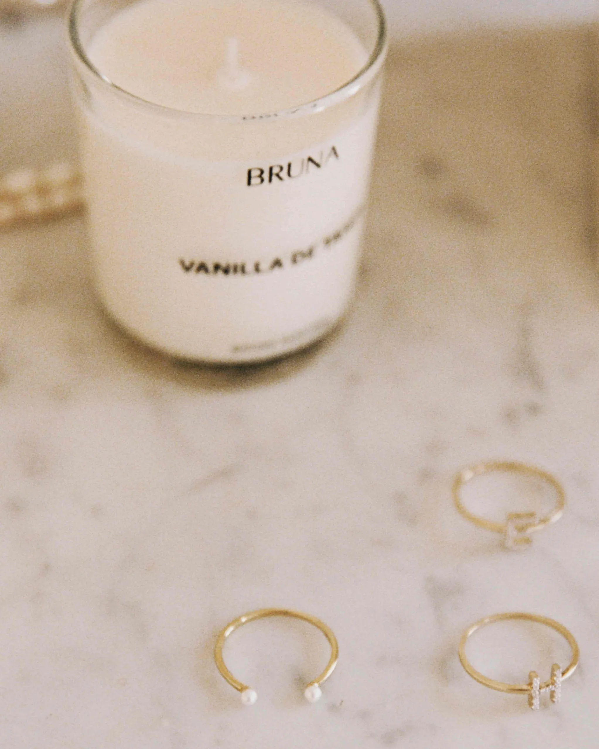 vanilla_de_tahiti_candle__4.webp BRUNA The Label Vanilla De Tahiti Candle 190g^ Kerzen & Geschenkverpackungen